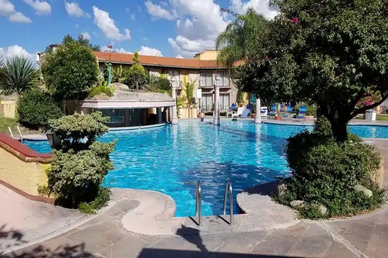Gran Hotel Hacienda De La Noria Агуаскалиентес Екстериор снимка The pool at the hotel