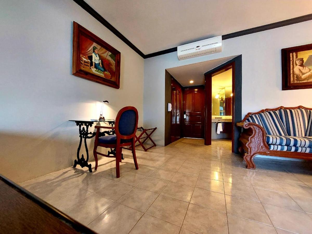 Gran Hotel Hacienda De La Noria Агуаскалиентес Екстериор снимка A room at the hotel